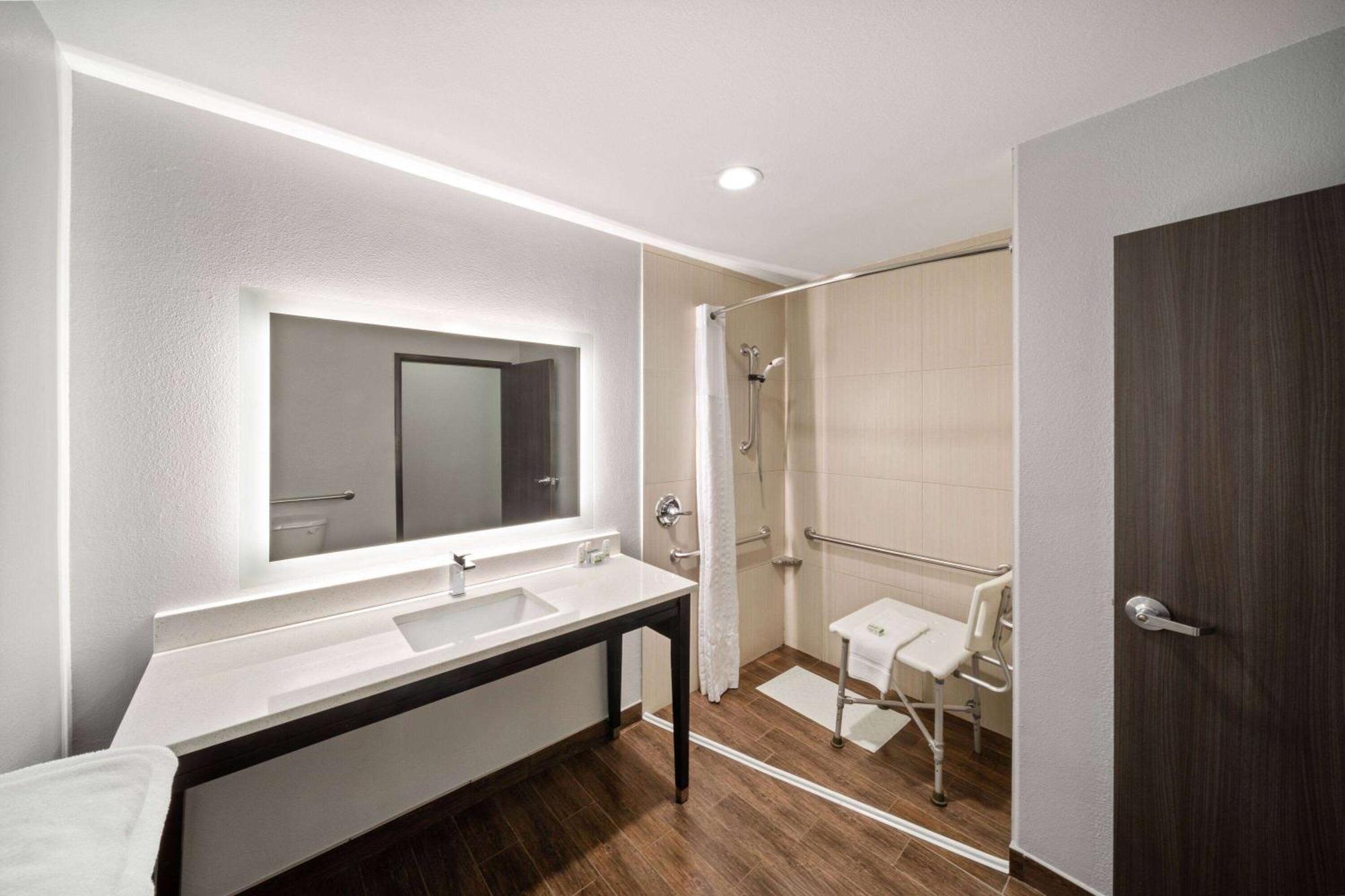 La Quinta By Wyndham Mcalester Buitenkant foto