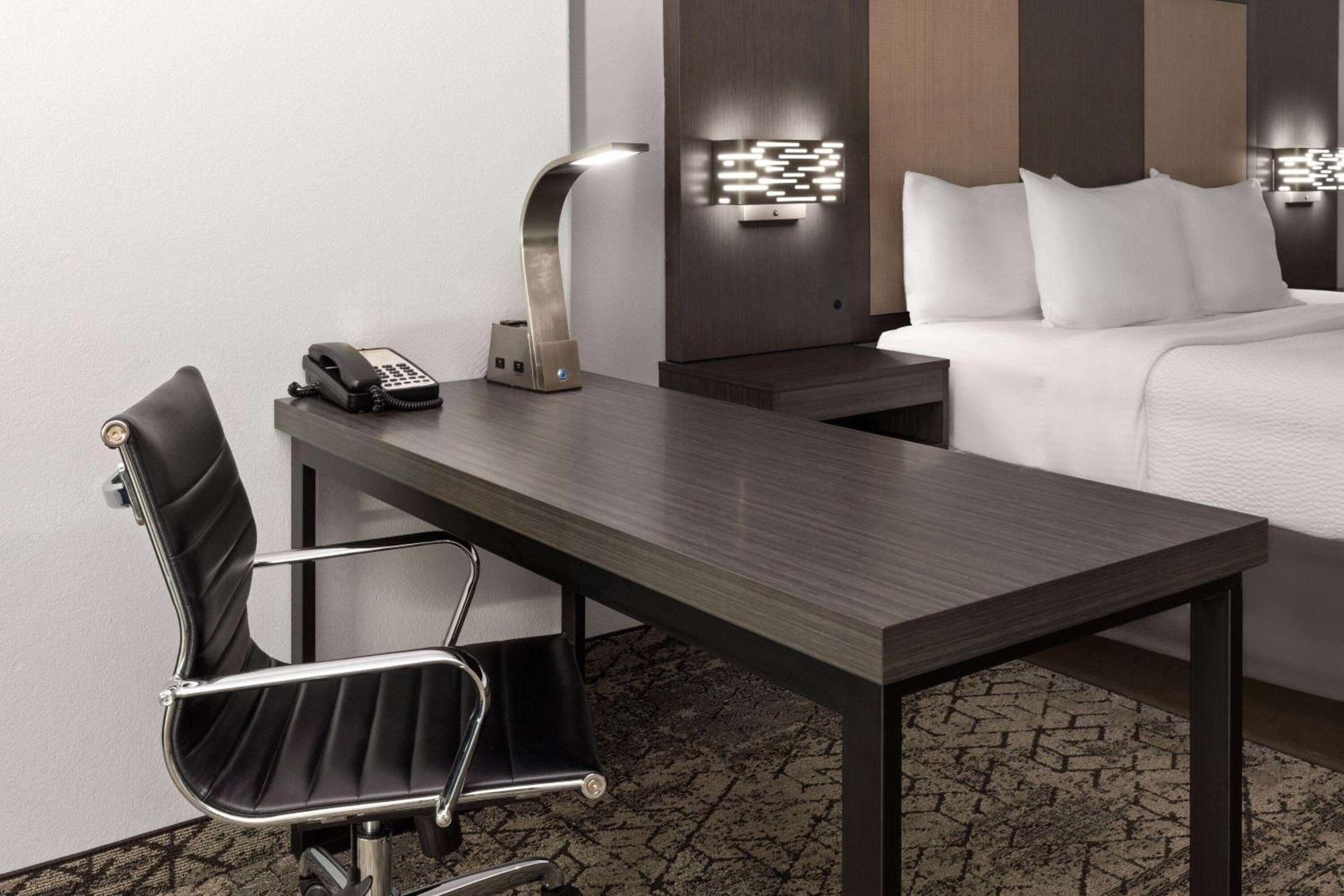 La Quinta By Wyndham Mcalester Buitenkant foto